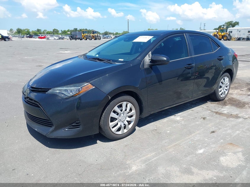 2018 TOYOTA COROLLA auction photo 2