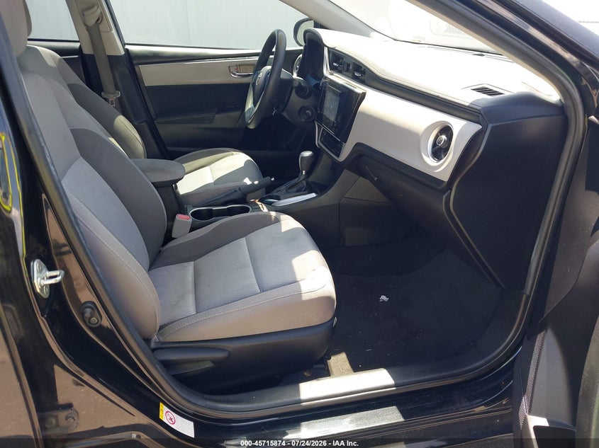 2018 TOYOTA COROLLA auction photo 5