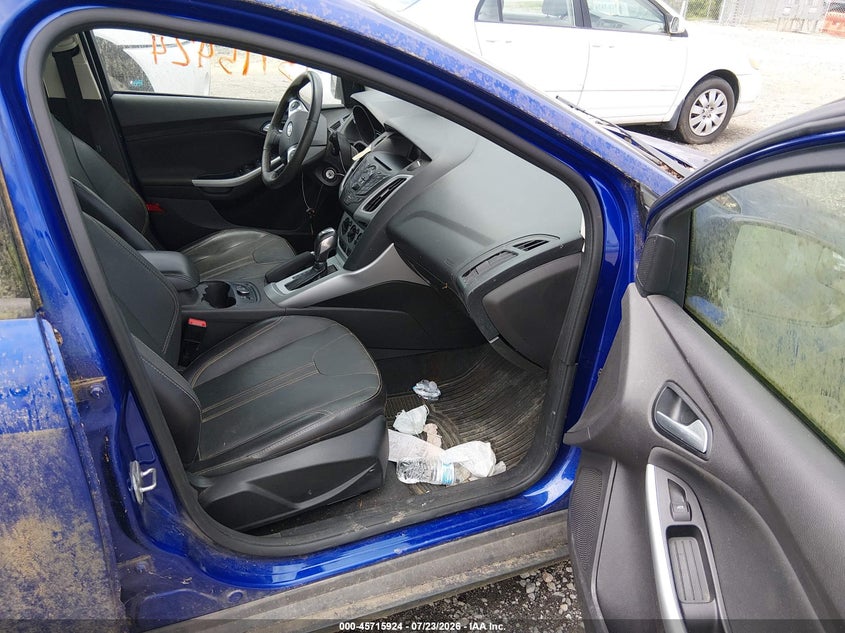 2014 FORD FOCUS auction photo 5