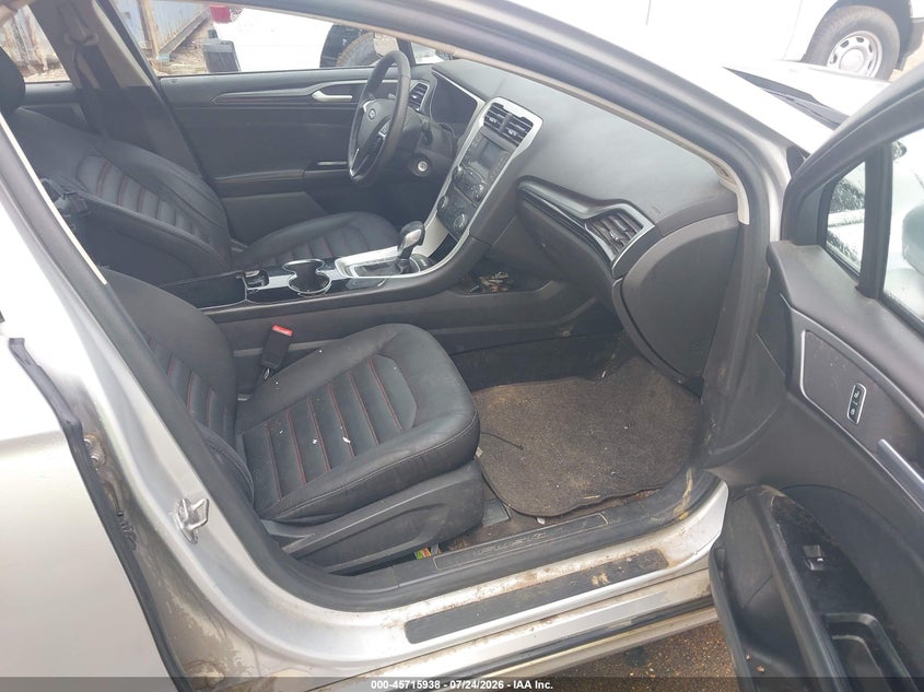 2014 FORD FUSION auction photo 5