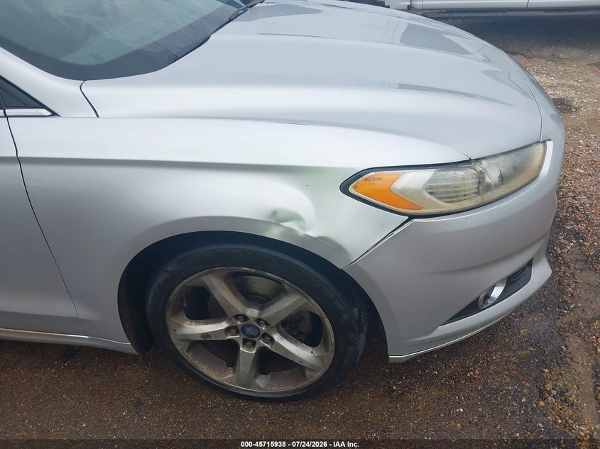 2014 FORD FUSION auction photo 6