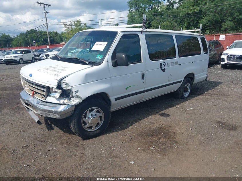 1997 FORD CLUB WAGON auction photo 2