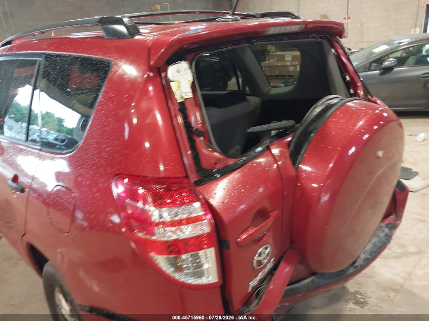 2010 TOYOTA RAV4 auction photo 6