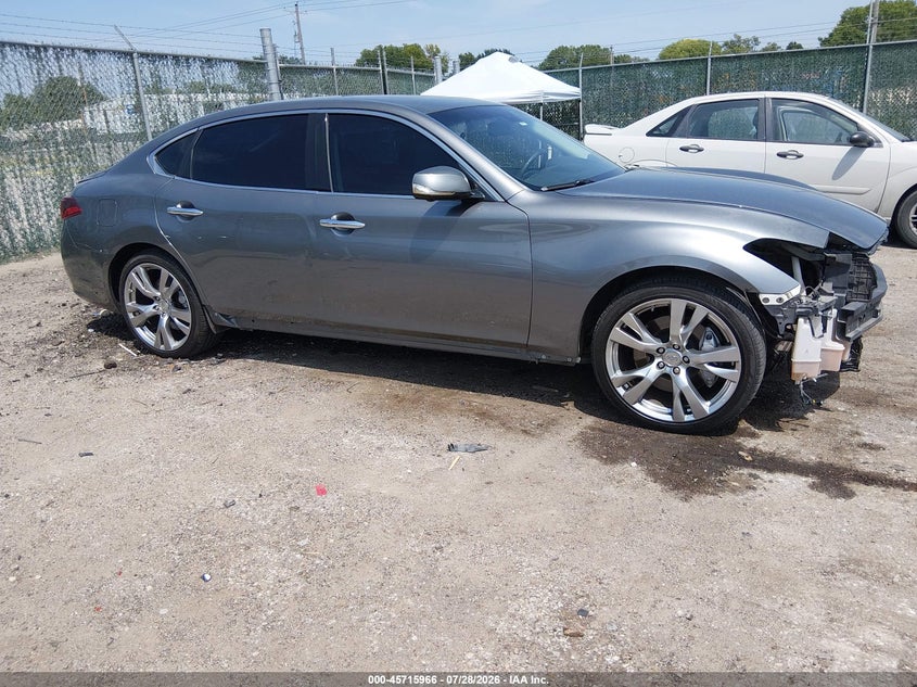 2015 INFINITI Q70L auction photo 1