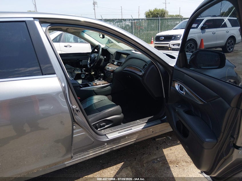 2015 INFINITI Q70L auction photo 5