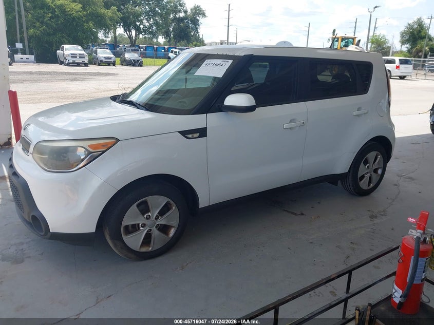 2014 KIA SOUL auction photo 2