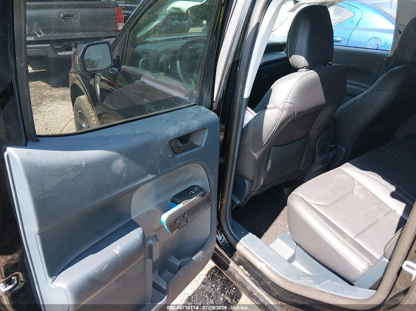 2025 FORD MAVERICK auction photo 8