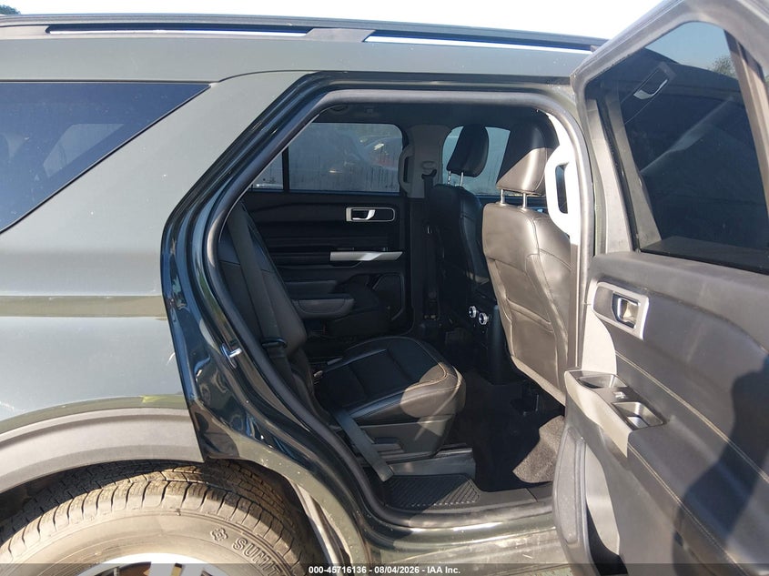 2022 FORD EXPLORER XLT · Фото 8