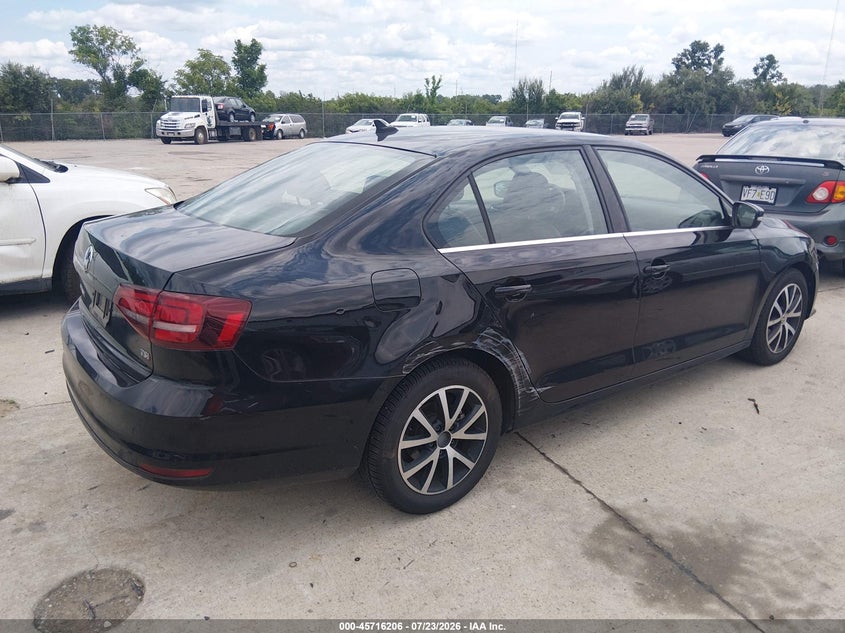 2017 VOLKSWAGEN JETTA auction photo 4