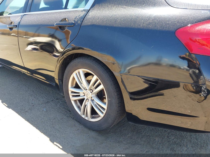 2013 INFINITI G37 auction photo 6