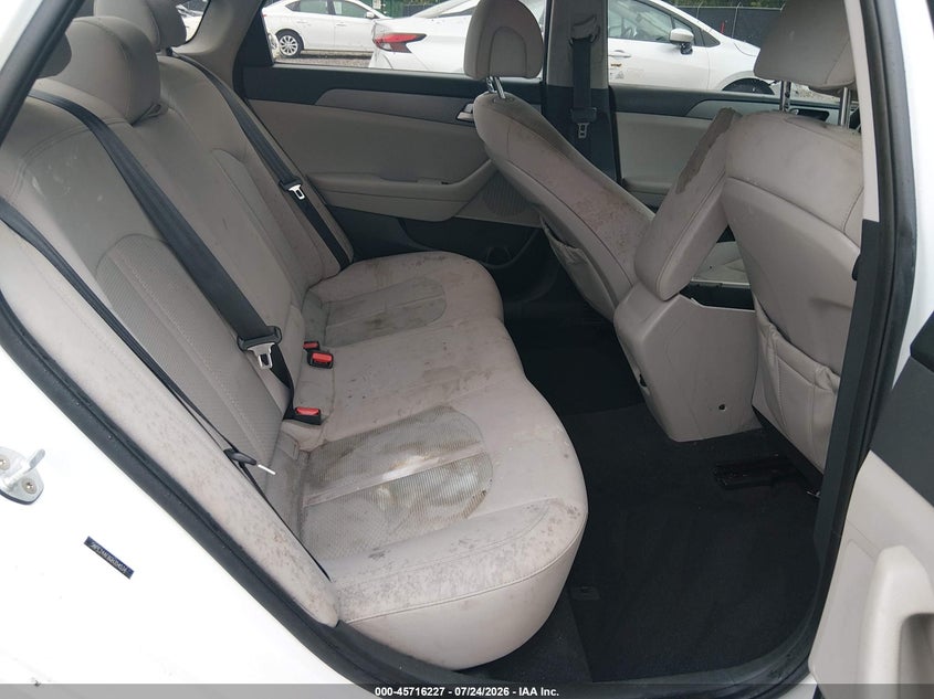 2016 HYUNDAI SONATA auction photo 8