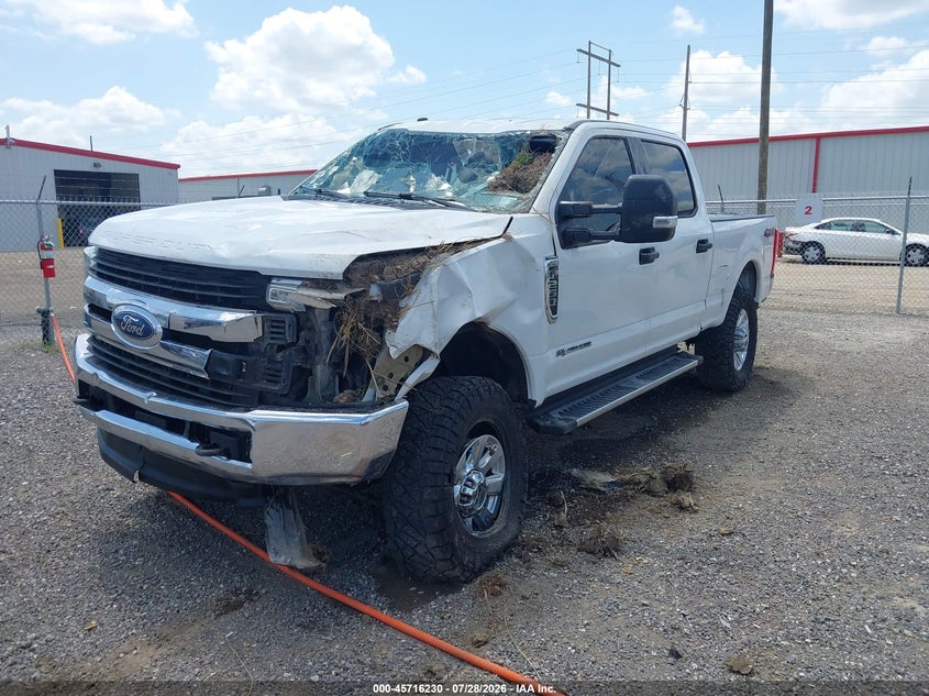 2019 FORD F-250 auction photo 2