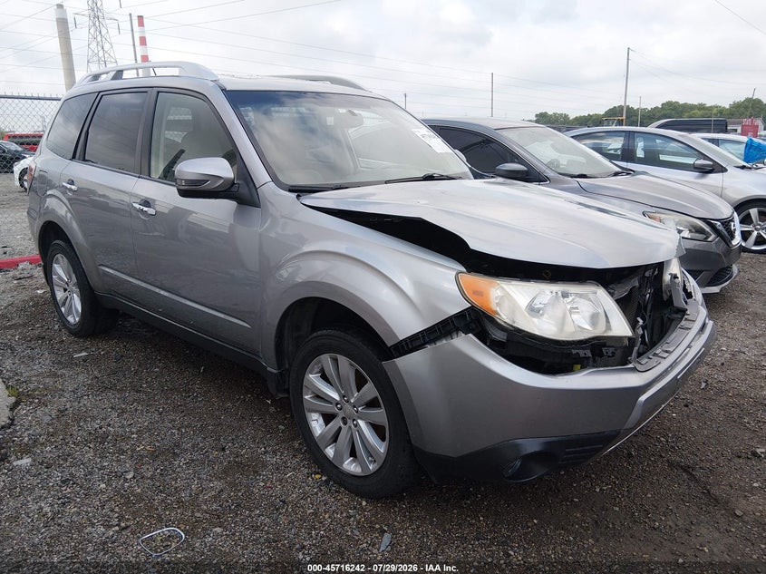 Vin: jf2shbgc8bh723310, lot: 46214924, subaru forester 2.5x touring 2011 img_1