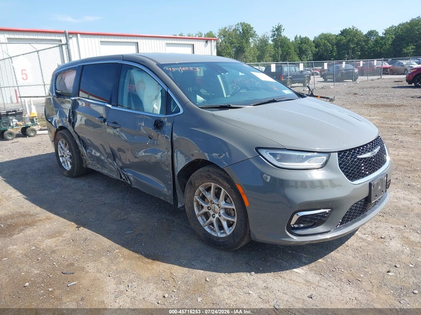 Vin: 2c4rc1bg9pr605987, lot: 46214935, chrysler pacifica touring l 2023 img_1