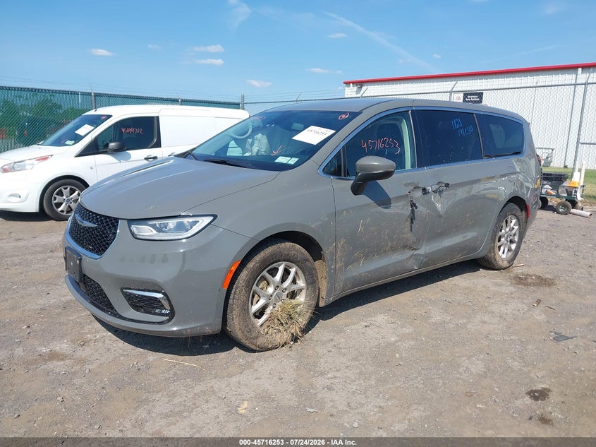 Vin: 2c4rc1bg9pr605987, lot: 46214935, chrysler pacifica touring l 20232
