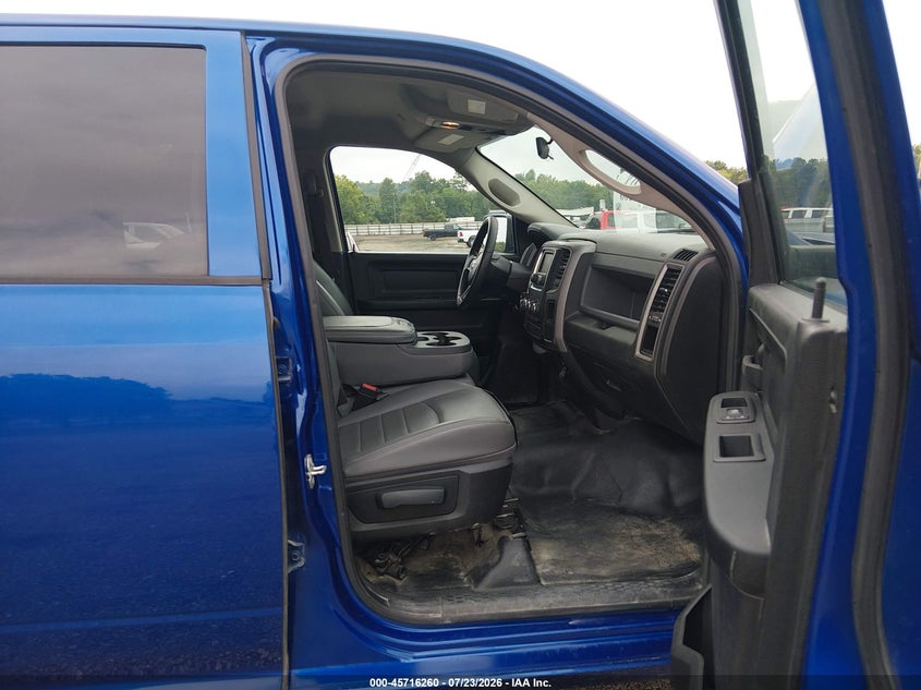 2019 RAM 1500 CLASSIC auction photo 5