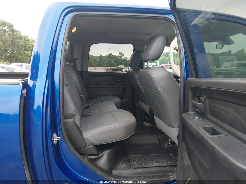 2019 RAM 1500 CLASSIC auction photo 8
