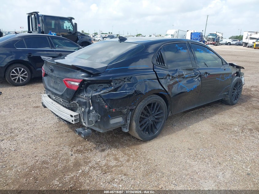 2022 TOYOTA CAMRY auction photo 4