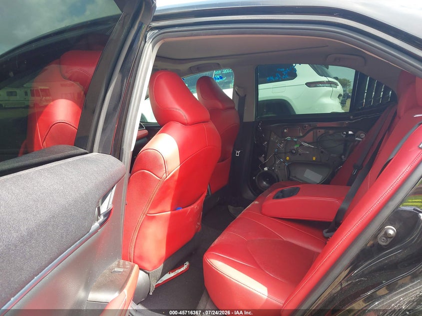 2022 TOYOTA CAMRY auction photo 8
