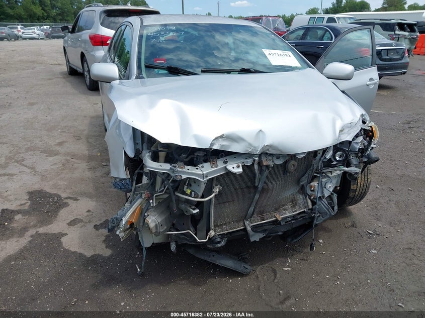 2009 TOYOTA COROLLA auction photo 6