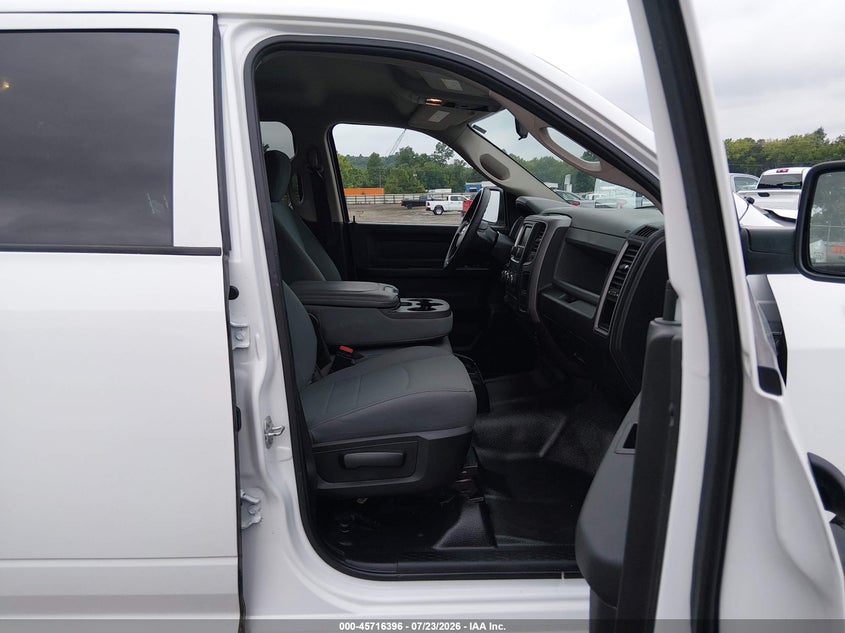 2020 RAM 1500 CLASSIC auction photo 5