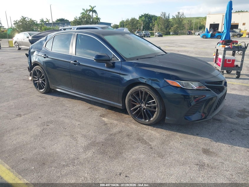 Vin: 4t1b11hk8ku749301, lot: 46215108, toyota camry se 2019 img_1