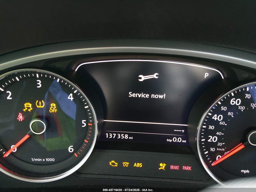 2014 VOLKSWAGEN TOUAREG auction photo 7