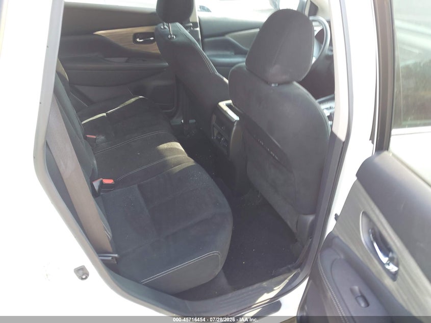 2017 NISSAN MURANO auction photo 8