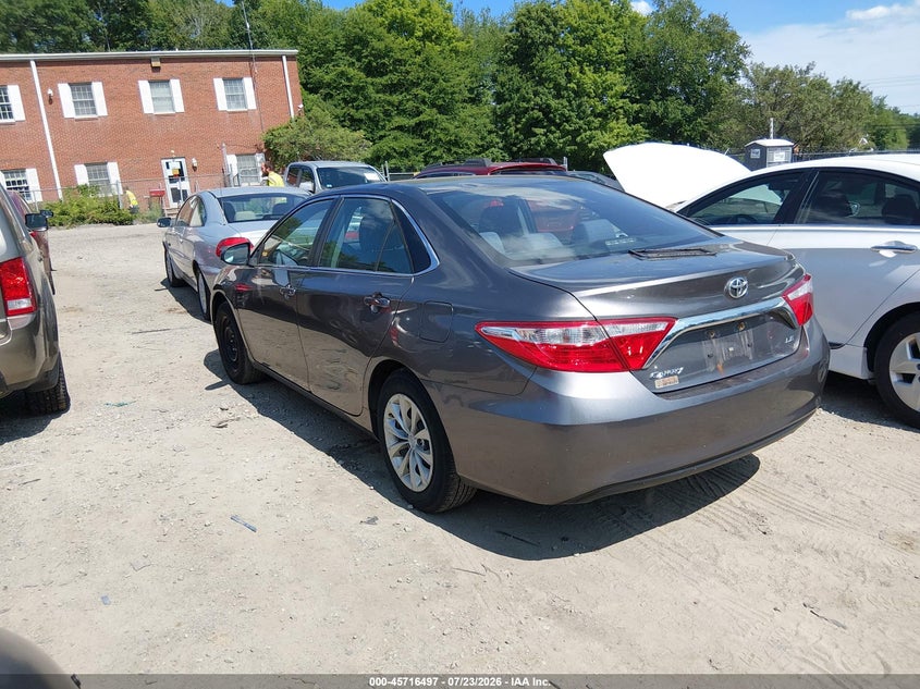 2017 TOYOTA CAMRY auction photo 3