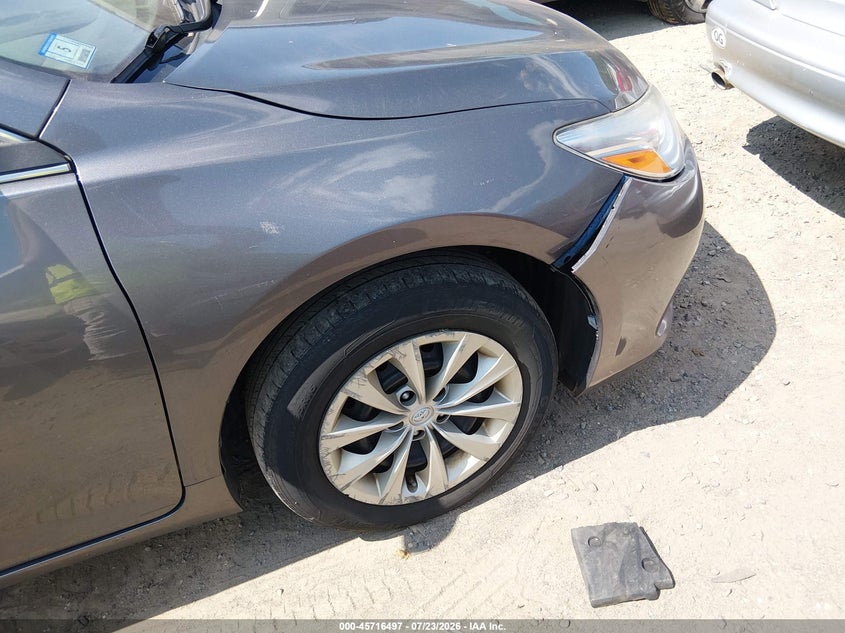 2017 TOYOTA CAMRY auction photo 6