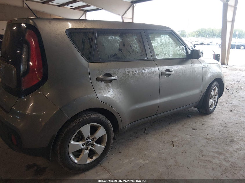2018 KIA SOUL auction photo 4