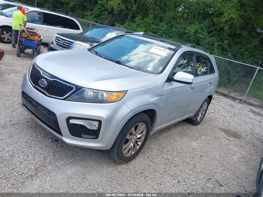 2012 KIA SORENTO auction photo 2