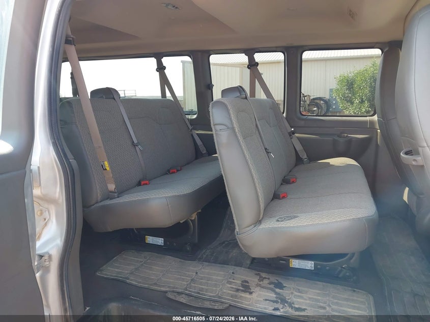 2020 CHEVROLET EXPRESS PASSENGER auction photo 8