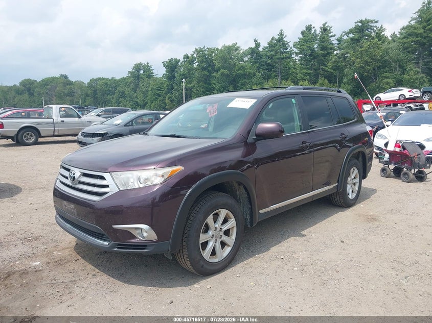 Vin: 5tdbk3eh6cs119885, lot: 46215199, toyota highlander base v6 20122