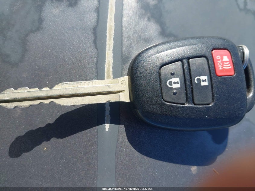 TOYOTA PRIUS C 2012 VIN JTDKDTB33C1516924