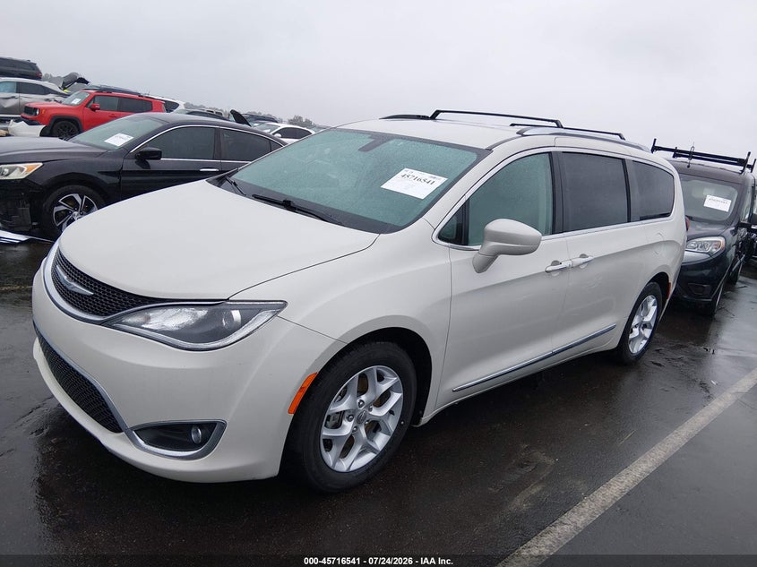 Vin: 2c4rc1eg8hr635530, lot: 46215223, chrysler pacifica touring-l plus 20172