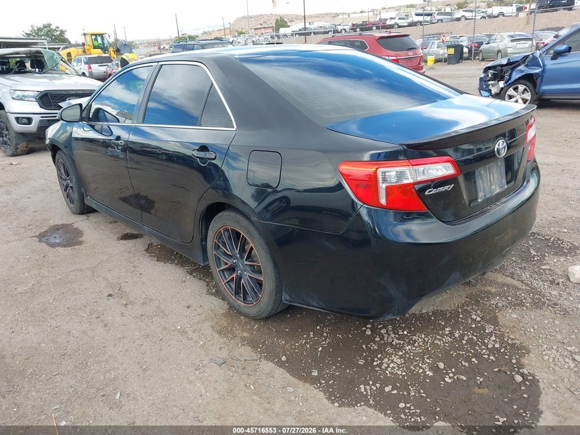 Vin: 4t1bf1fk8du236489, lot: 46215235, toyota camry se 20133
