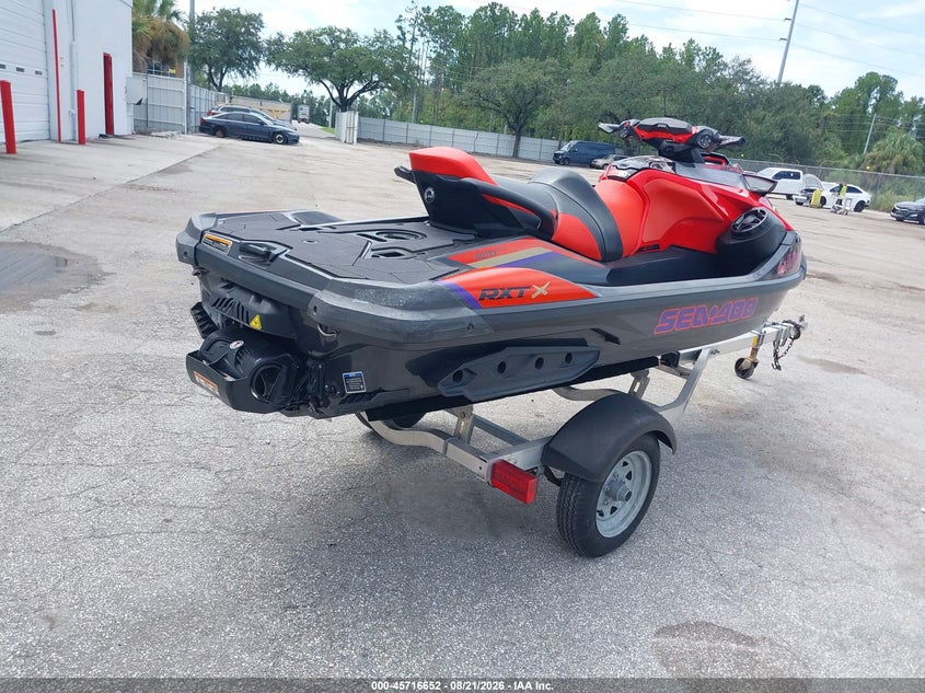 2019 SEADOO RXT-X 300 auction photo 4