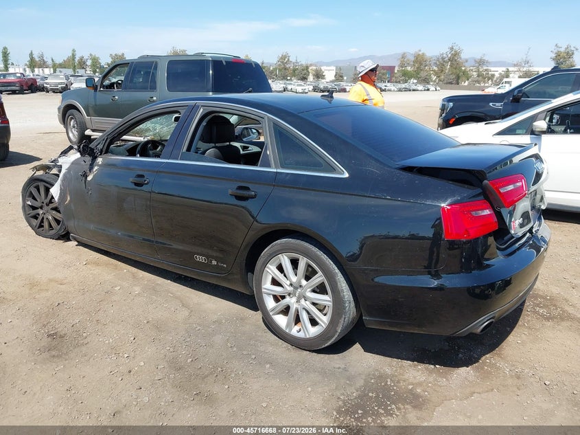 Vin: waudfbfc7cn074422, lot: 46215350, audi a6 2.0t premium plus 20123