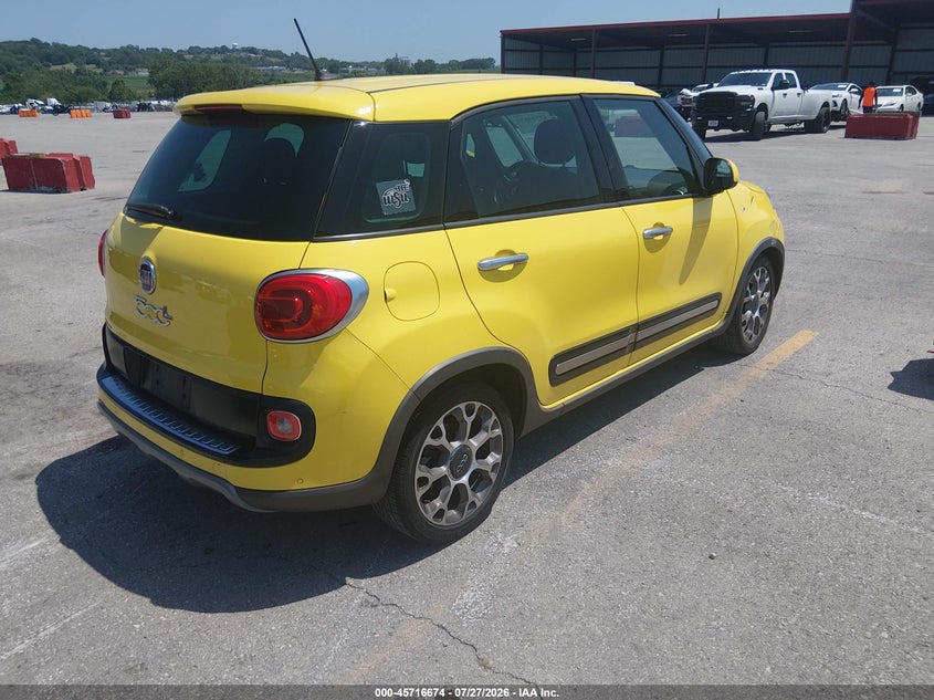 2014 FIAT 500L auction photo 4