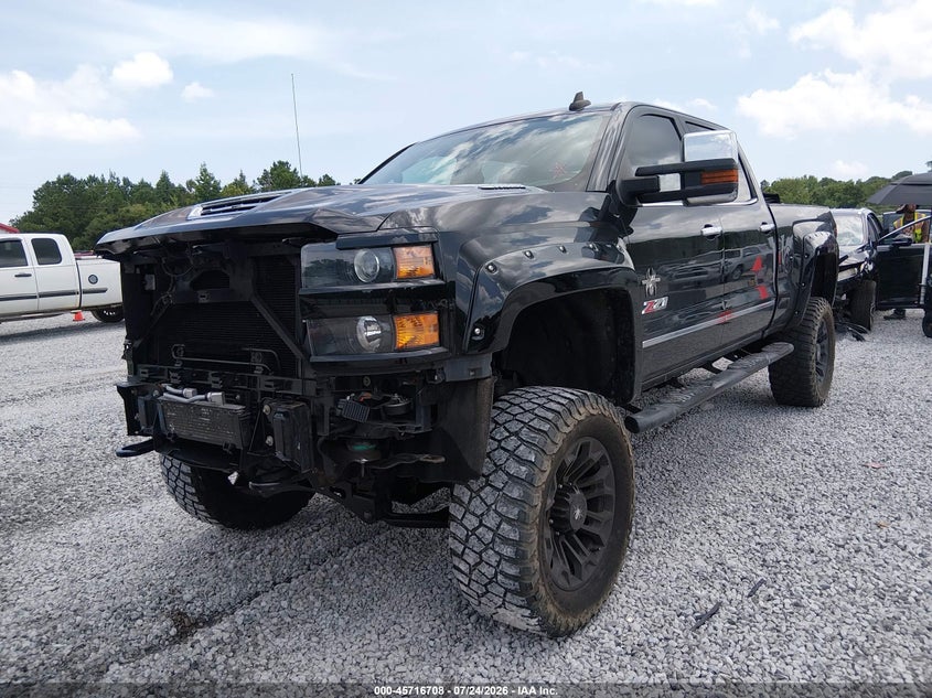 Vin: 1gc1kwey4jf100990, lot: 46215390, chevrolet silverado 2500hd ltz 20182