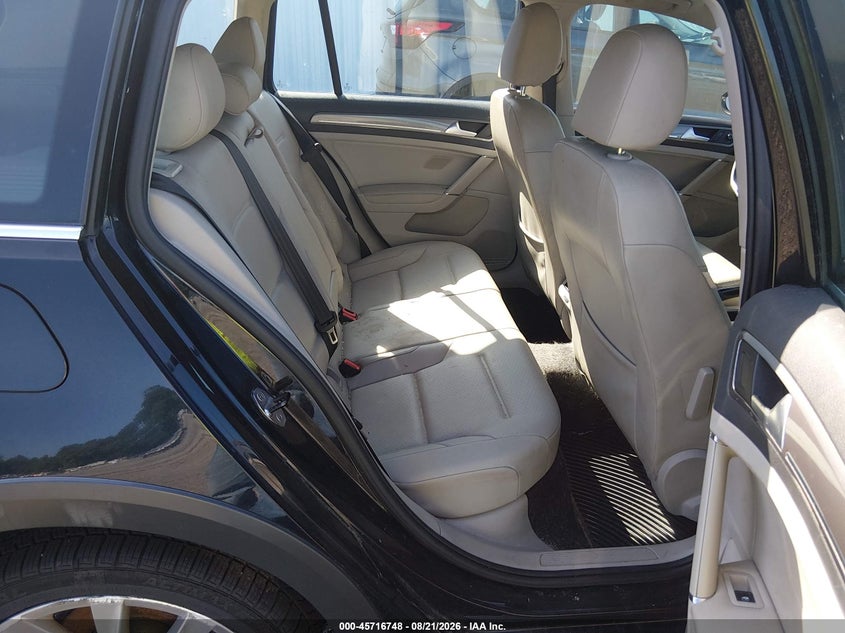 2017 VOLKSWAGEN GOLF ALLTRACK auction photo 8