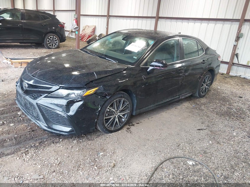 Vin: 4t1g11ak2ru248415, lot: 46215442, toyota camry se 20242