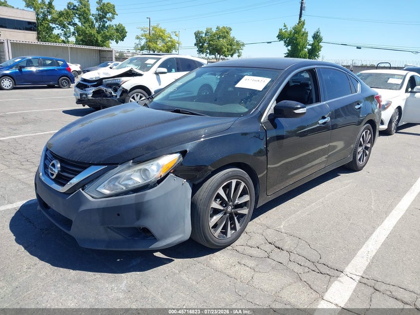 2018 NISSAN ALTIMA auction photo 2