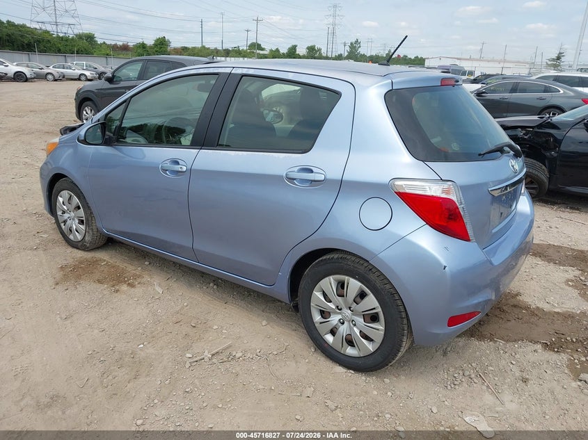 Vin: jtdktud30dd549871, lot: 46215509, toyota yaris l 20133