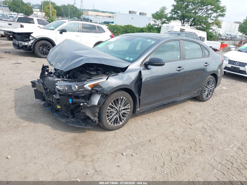 2024 KIA FORTE auction photo 2
