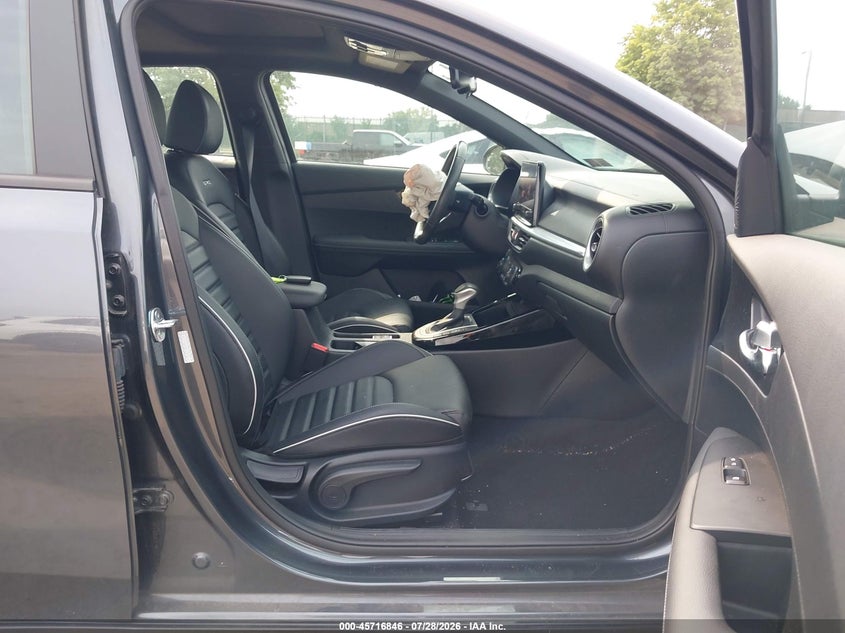 2024 KIA FORTE auction photo 5