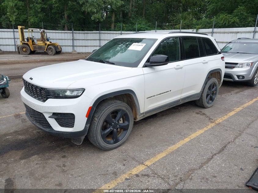 JEEP GRAND CHEROKEE - zdjęcie 2