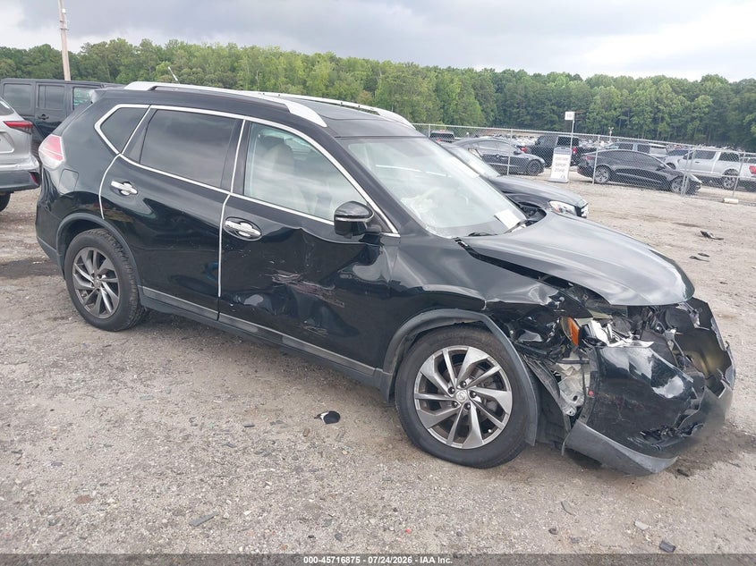2015 NISSAN ROGUE auction photo 1