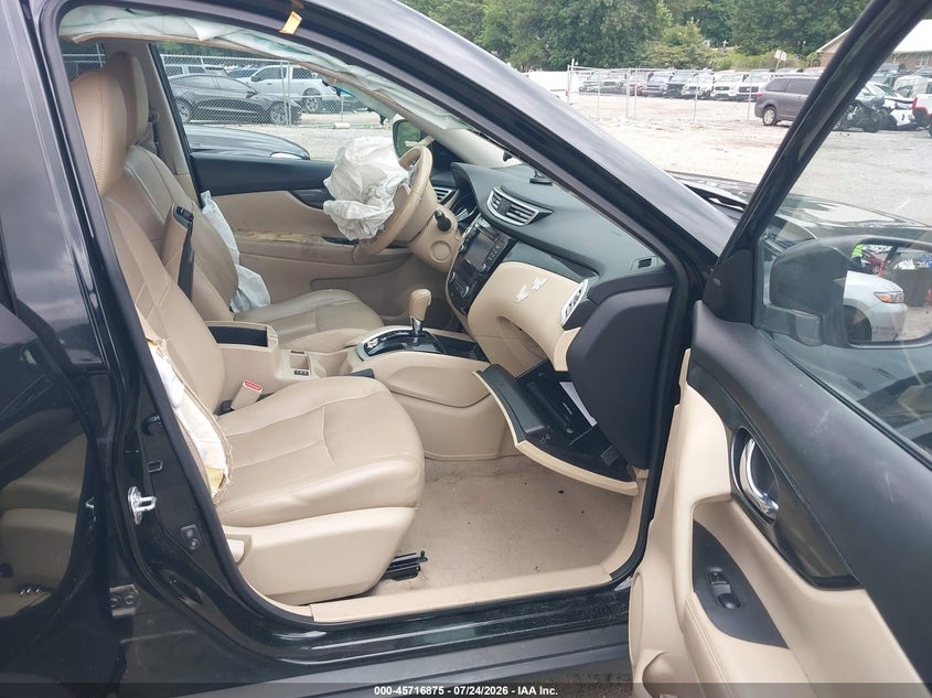 2015 NISSAN ROGUE auction photo 5